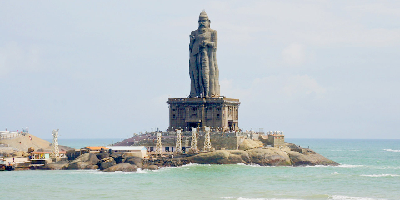 Saint Thiruvalluvar Statue, Kanyakumari Tourist Attraction